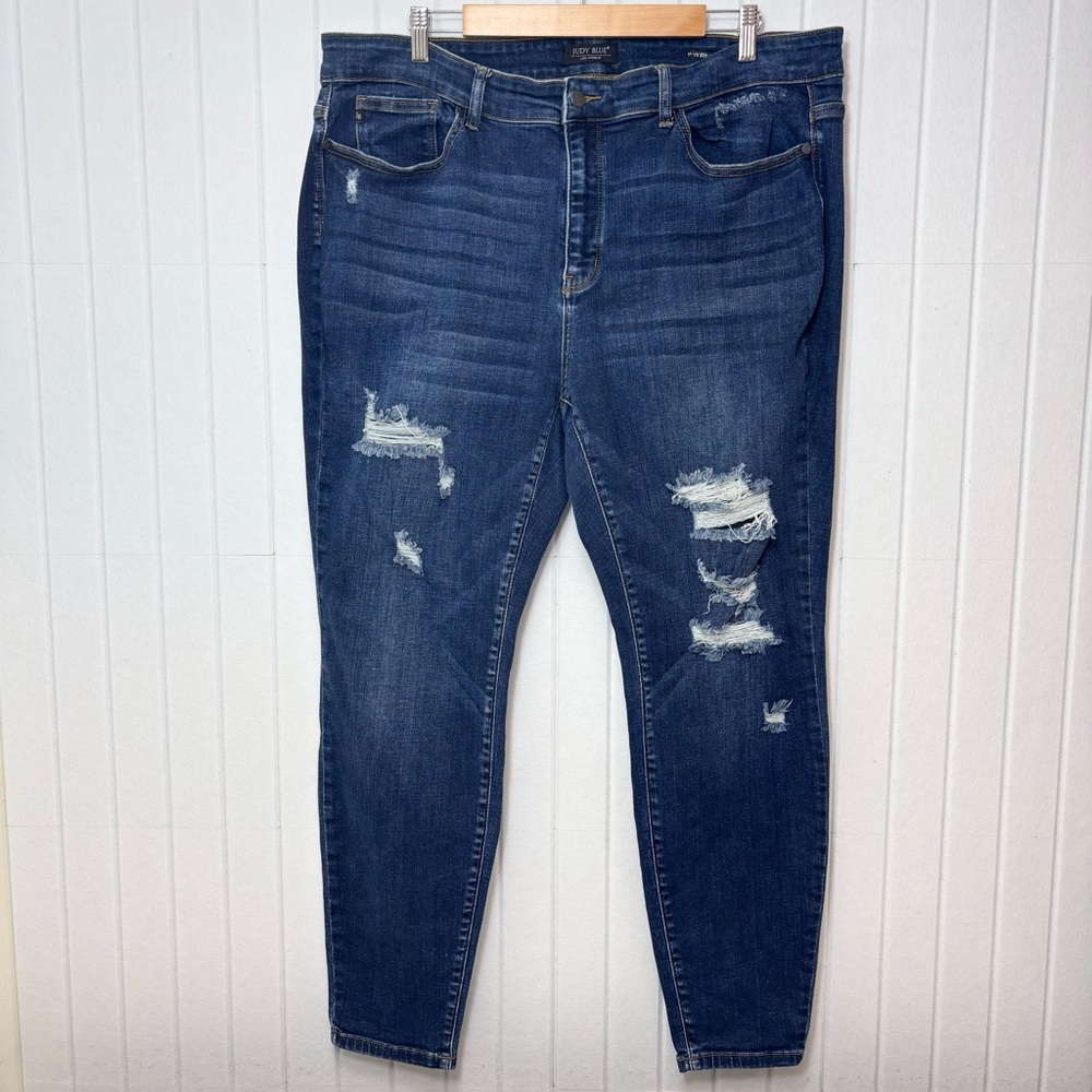 Judy Blue Distressed Dark Blue Skinny Jeans Size 22W